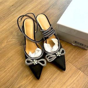 Classic must have blacks!